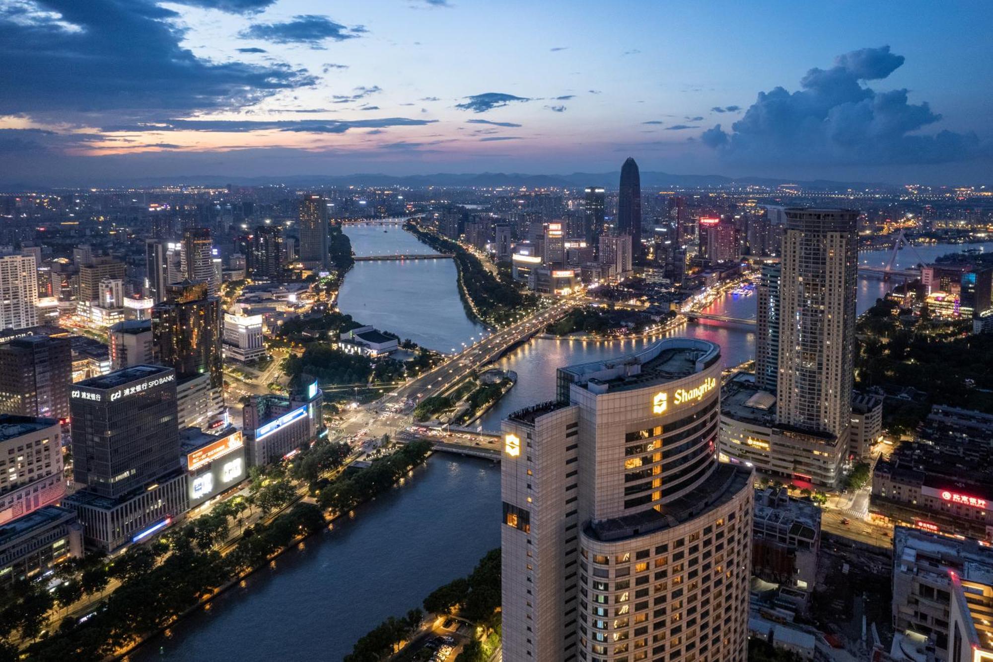 Shangri-La Ningbo - The Three Rivers Intersection Hotel Kültér fotó