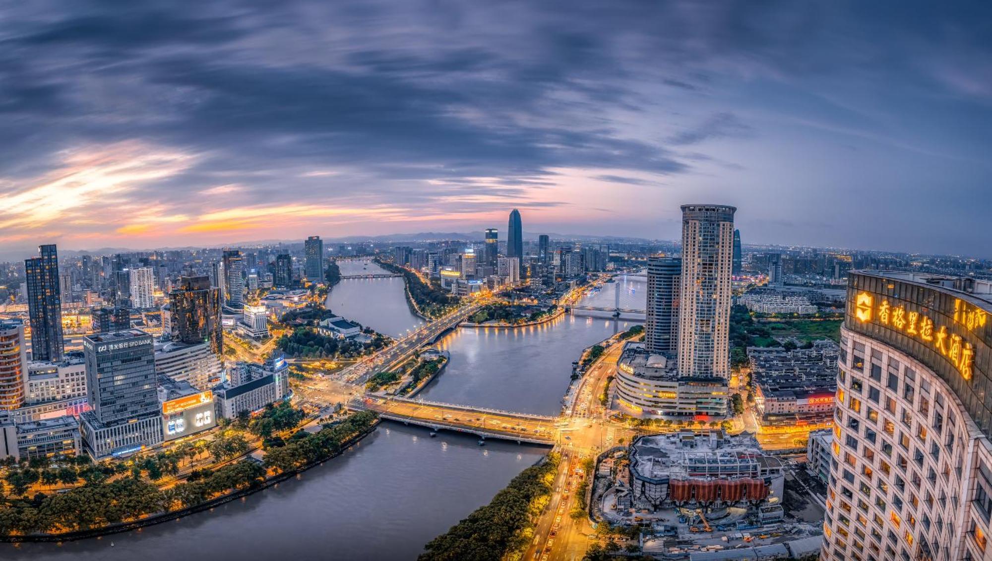 Shangri-La Ningbo - The Three Rivers Intersection Hotel Kültér fotó